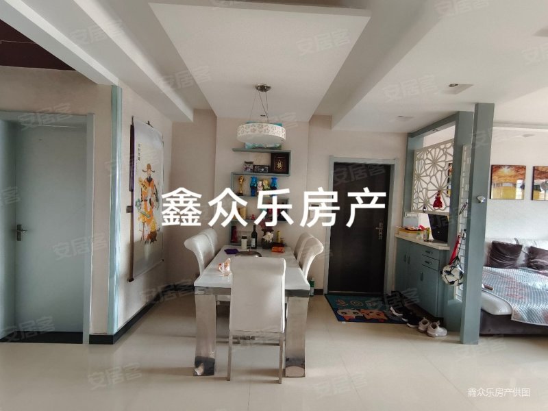 诚心出售蒲京荣城高层精装修三室两厅两卫单元楼一套